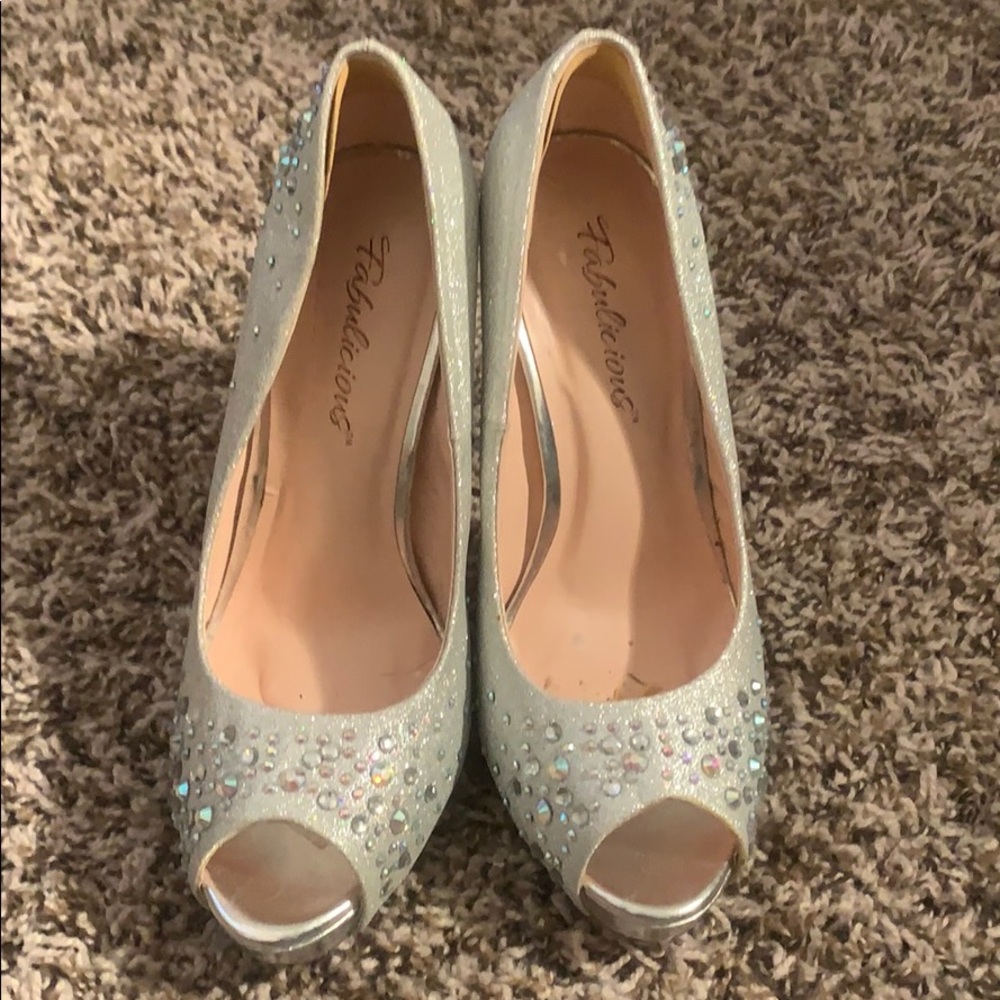 Sliver Cinderella Heels